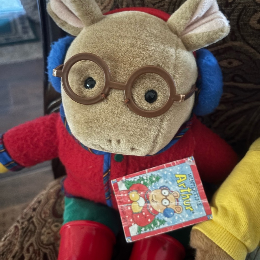 Vintage Arthur Plush Dolls - Brown Plush with Yellow Sweater & Red Jacket - Picture 2 of 6